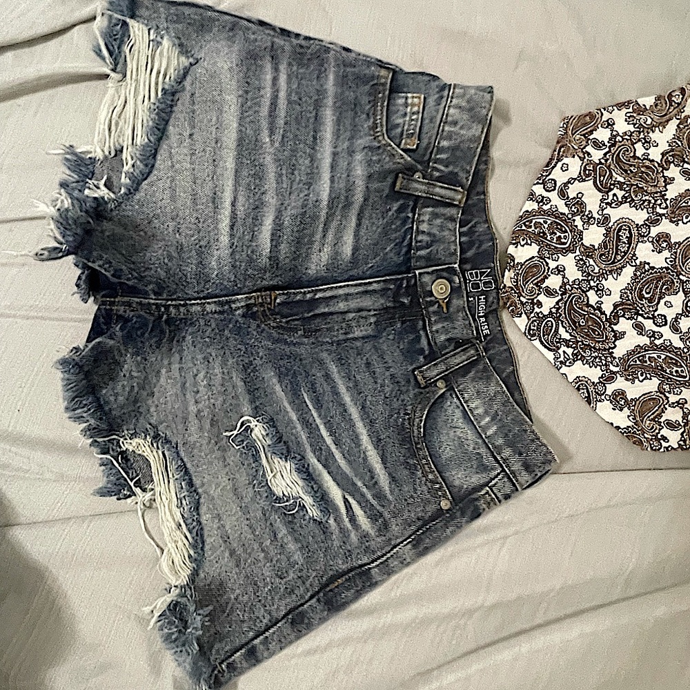 NoBo High Waisted Distressed Shorts Faded Blue Vintage Wash US Size 5
